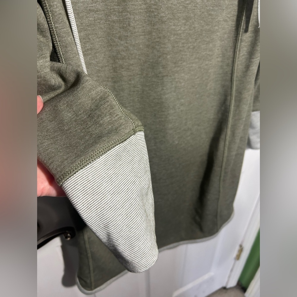 Tommy Bahama Tobago Bay half-zip sweatshirt dress in a tea leaf reversible small - Picture 4 of 15